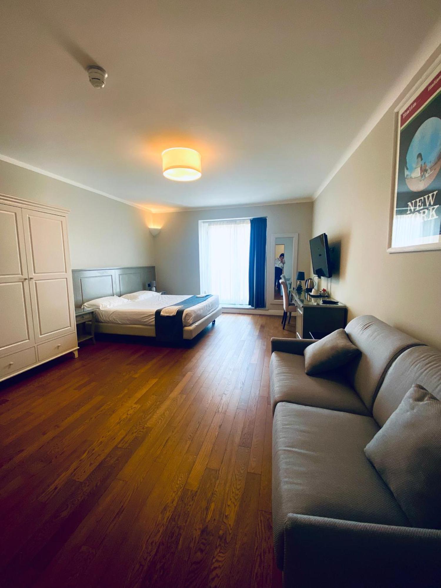 Hotel De Ville Genoa Ngoại thất bức ảnh