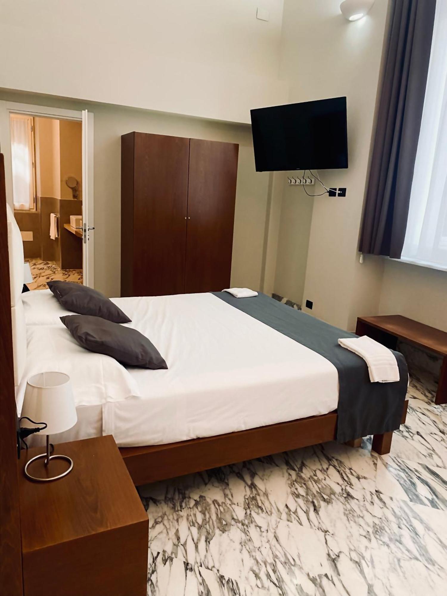 Hotel De Ville Genoa Ngoại thất bức ảnh